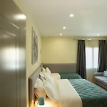 Hotel F&m 2 *