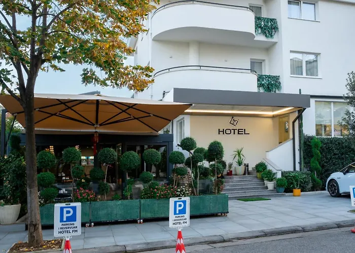 מלון F&m 2 טיראנה