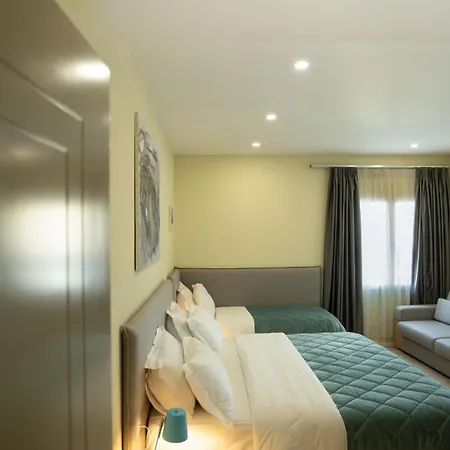 Otel F&m 2 *